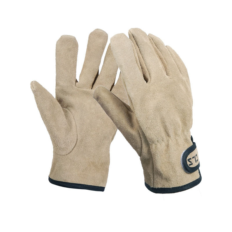 Our Leather Anti-Scalding Wear-Resistant Protective Gloves provide superior protection against scalding and heat. The supple leather and wear-resistant design means you can rest assured these gloves will keep you safe in any situation.