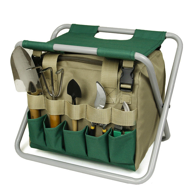any corner of your garden with our Detachable Foldable Large Capacity Garden Stool. Its simple and convenient detachable and foldable design allows for easy transportation and storage. With a large capacity, it's perfect for taking a break and enjoying your beautiful garden.