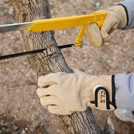 Our Leather Anti-Scalding Wear-Resistant Protective Gloves provide superior protection against scalding and heat. The supple leather and wear-resistant design means you can rest assured these gloves will keep you safe in any situation.