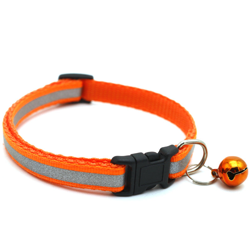 Never worry about losing sight of your pet - this collar's reflective capabilities will make sure they stand out in the night!
