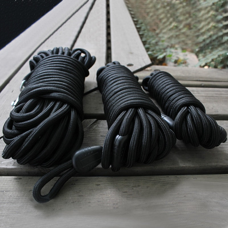 Outfit your pup in style with this long black nylon dog training leash. Crafted from durable materials, this leash is designed to last. Its adjustable length ensures you have the ideal fit and control for any training needs.