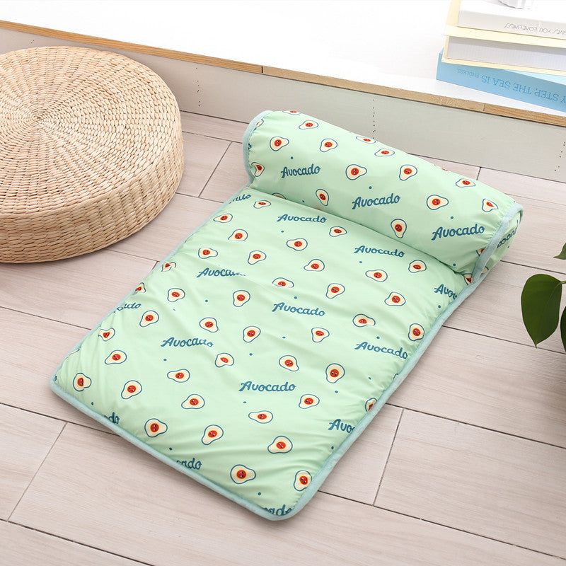This Non-Slip Silk Pet Cooling Mat is the perfect way to keep your pet cool and comfortable. It's made with a non-slip silk material that's durable and safe for your pet. Plus the cooling mat technology helps regulate your pet's temperature for ultimate comfort.
