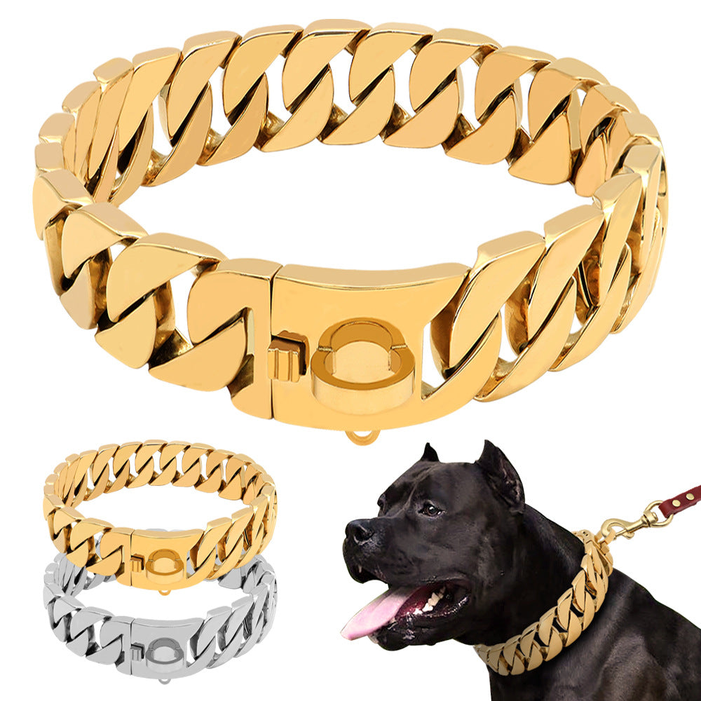 Elevate your dog’s style with this 32mm stainless steel gold chain collar, combining durability with refined elegance. Crafted from premium stainless steel, it offers lasting strength while the gold finish adds a touch of luxury.