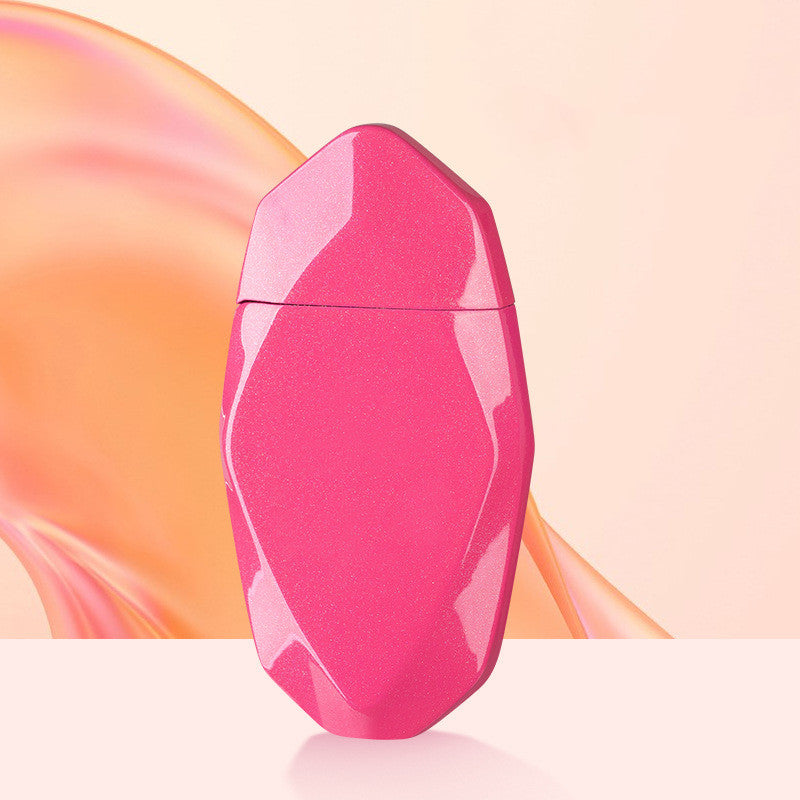 Light up your life with our Creative Luminous Green Flame Prismatic Lighter. This stunning lighter creates a beautiful, vibrant green flame to bring a unique flair to your special occasions. Not just a source of light, but a tool to express your unique style and creativity.