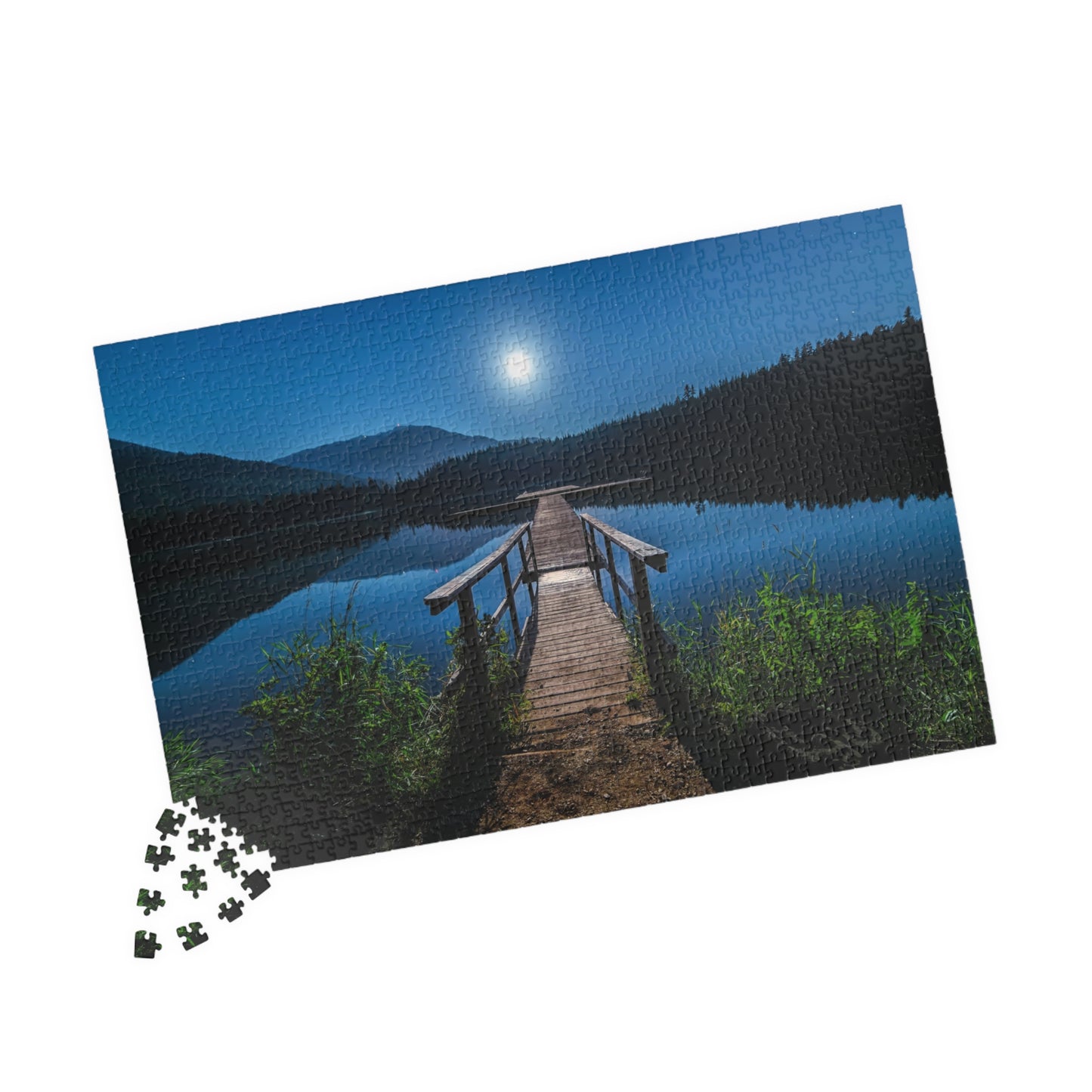 Blue Moon At The Lake Puzzle - 110 to 1014 Pieces