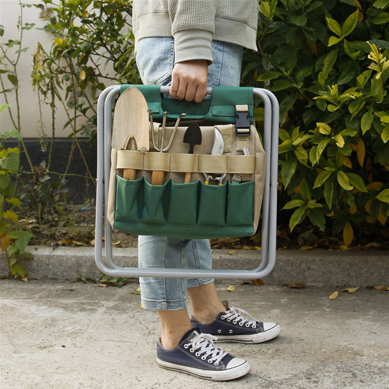 any corner of your garden with our Detachable Foldable Large Capacity Garden Stool. Its simple and convenient detachable and foldable design allows for easy transportation and storage. With a large capacity, it's perfect for taking a break and enjoying your beautiful garden.