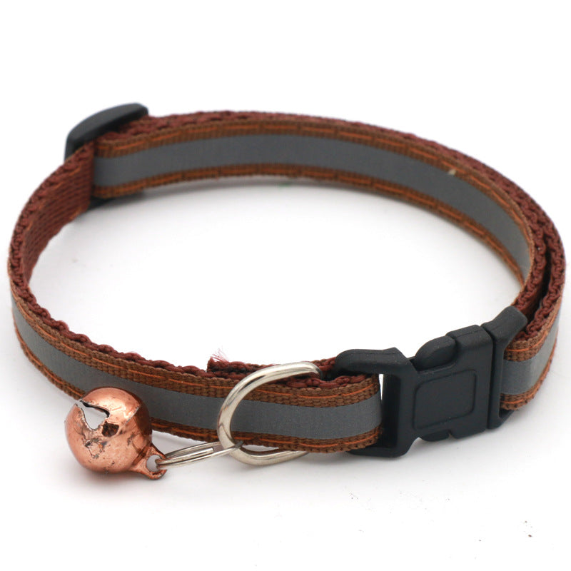 Never worry about losing sight of your pet - this collar's reflective capabilities will make sure they stand out in the night!
