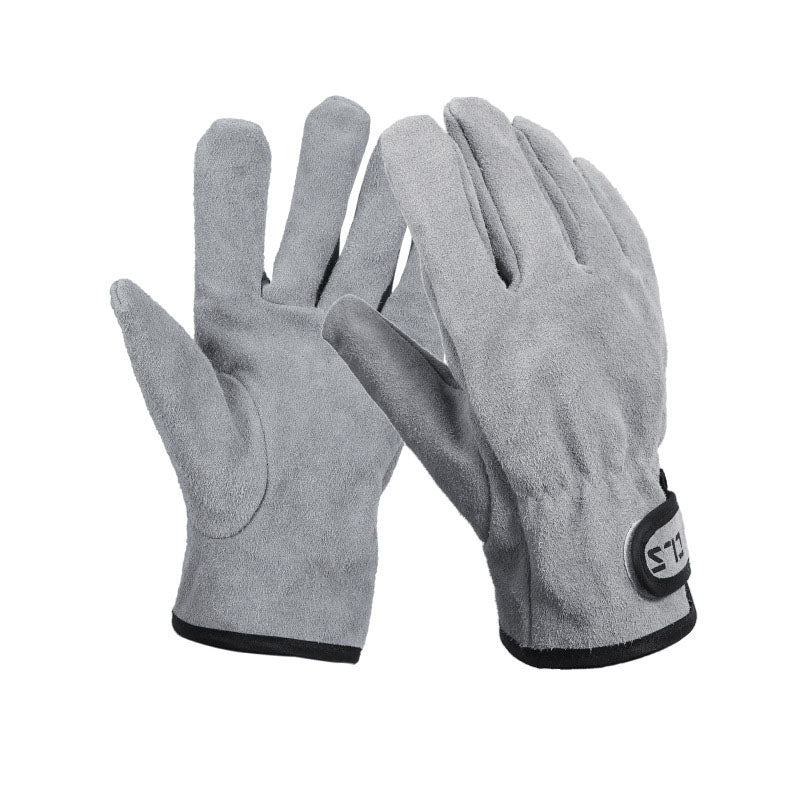 Our Leather Anti-Scalding Wear-Resistant Protective Gloves provide superior protection against scalding and heat. The supple leather and wear-resistant design means you can rest assured these gloves will keep you safe in any situation.