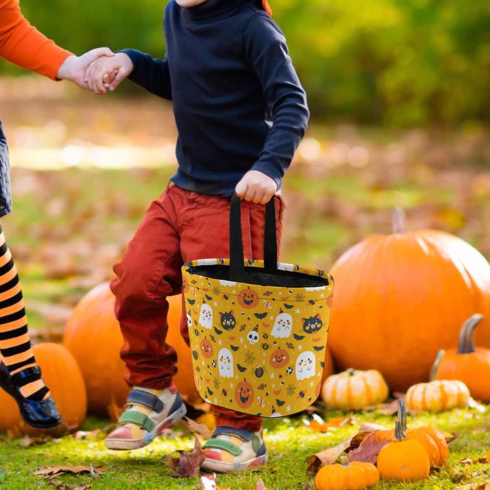 Make this Halloween unforgettable with our Large Trick or Treat Candy Bag. Designed to hold plenty of treats, its spacious size ensures no candy gets left behind. Durable and easy to carry, this bag is perfect for kids on a night of fun and adventure. Get ready to collect all your favorite sweets in style and comfort!