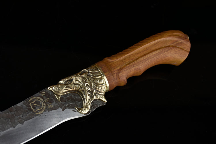 Product Information: Full length: 28.5cm Blade length: 14cm Handle length: 10.5cm Blade width: 4.0cm at the widest point Thickness: 0.3cm Blade material: 7Cr17Mov (7 chromium 17 molybdenum vanadium steel) Handle material: rosewood, fittings: brass