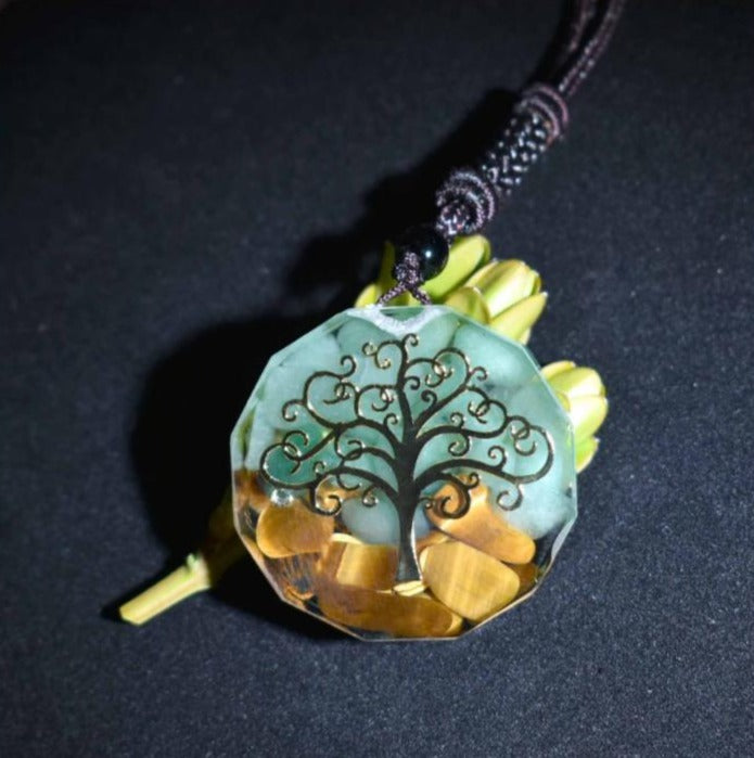 Orgonite works by drawing in energy through its matrix, which is made with resin and metals, the organic and inorganic materials.