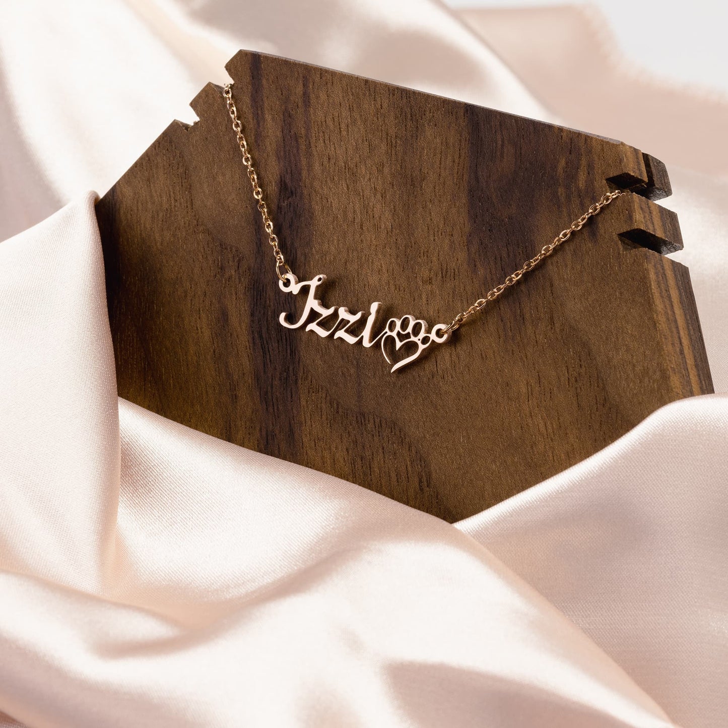 The perfect personalized gift for the favorite dog mom in your life. Proudly made in the USA using American Steel.
