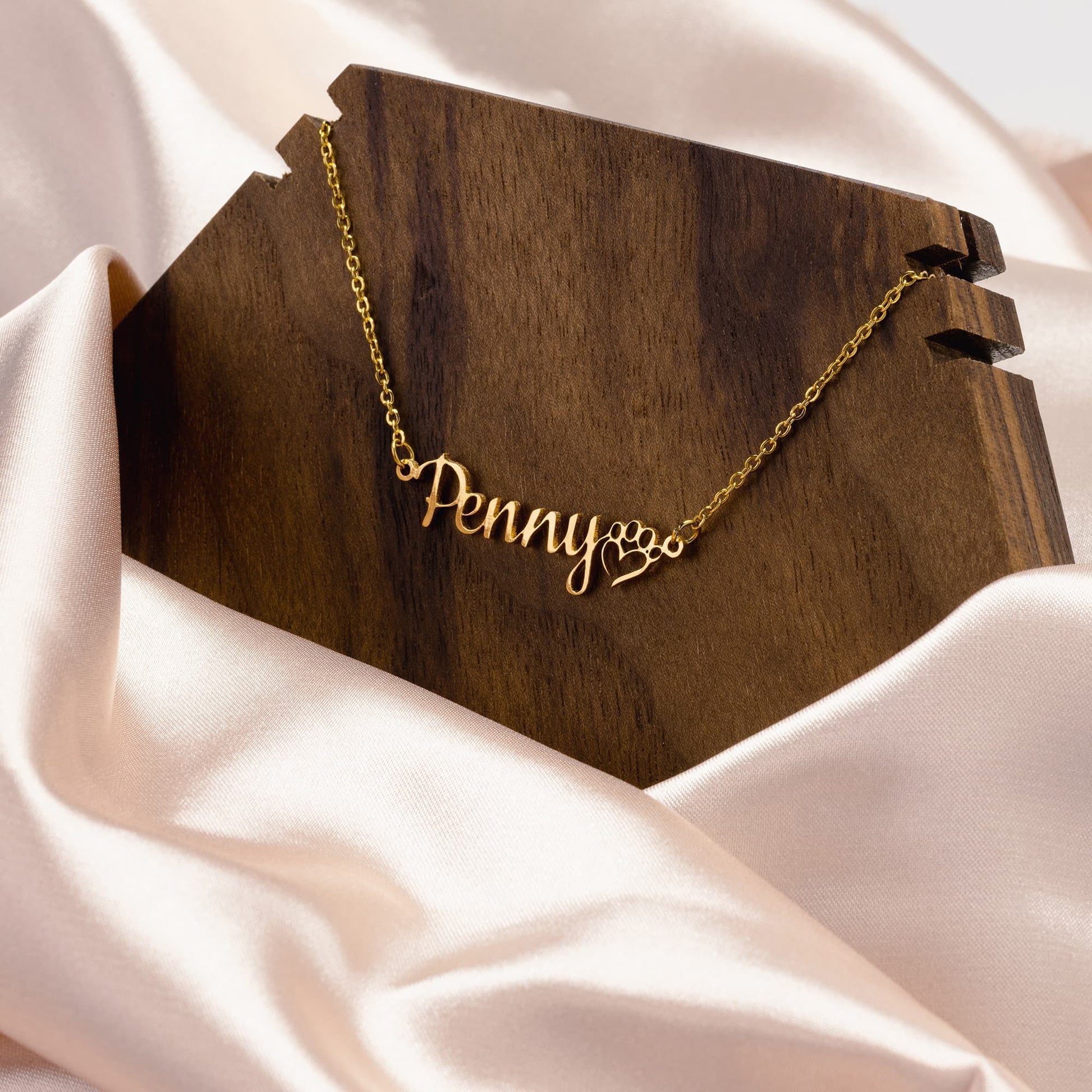 The perfect personalized gift for the favorite dog mom in your life. Proudly made in the USA using American Steel.