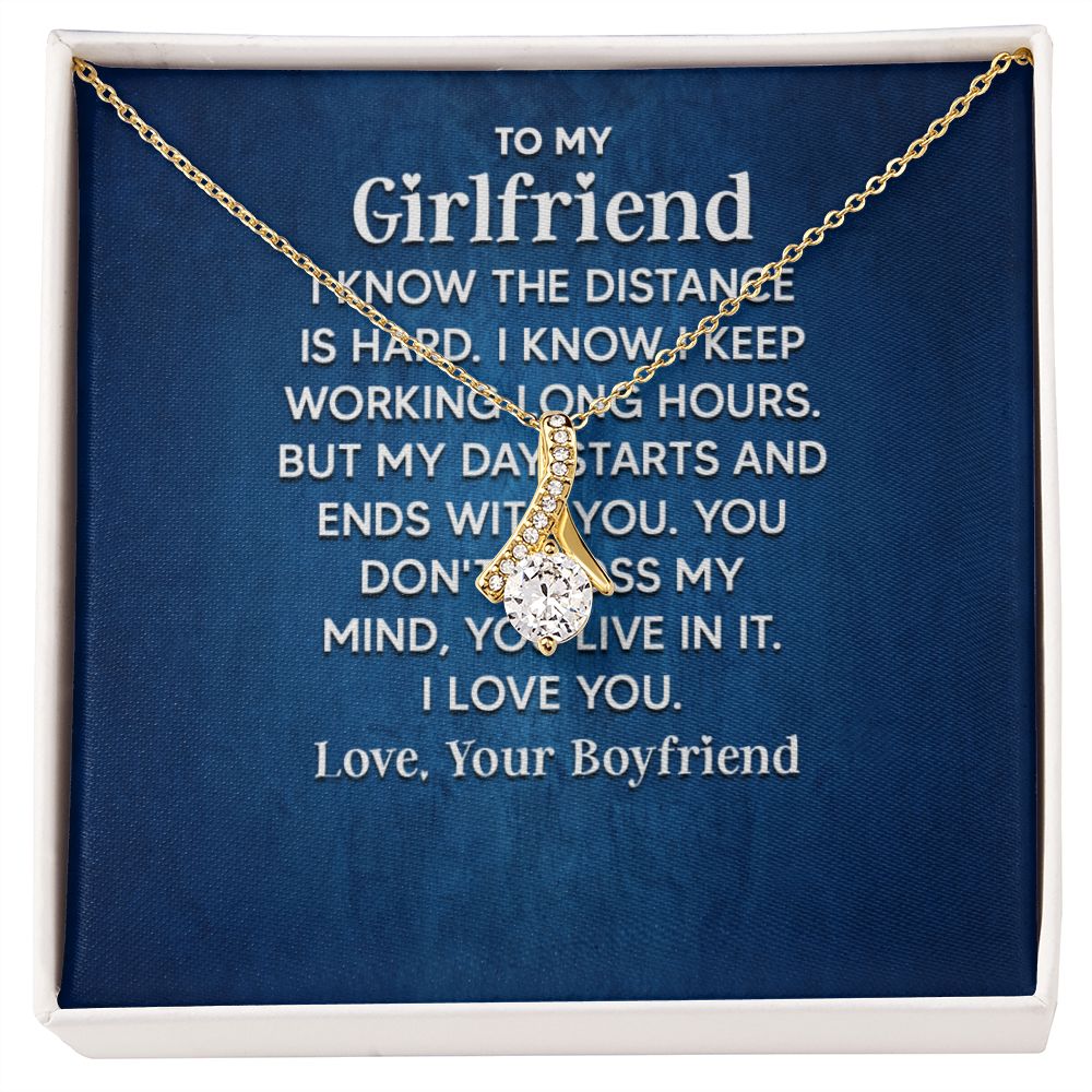 Girlfriend Distance Alluring Beauty Necklace