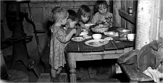 There are some interesting and forgotten dishes eaten during the great depression. Who knows, with our current economy, we may end up going back to a few of these meals from the 1930's, just to survive!