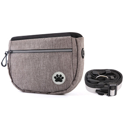 Keep your pet training sessions organized and efficient with this Pet Training Snack Bag With Pockets. Designed for easy access, it features multiple pockets to hold treats, toys, and essentials securely.