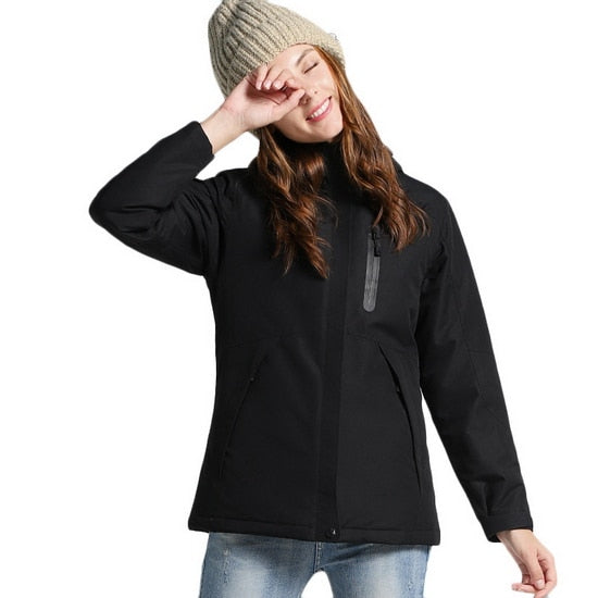 Stay warm and dry in any weather with our Warm Waterproof USB Heated Jacket! Featuring built-in heating technology and a waterproof exterior, this jacket is perfect for the cold and rainy days. Simply plug in any power bank and stay toasty and comfortable wherever you go. 