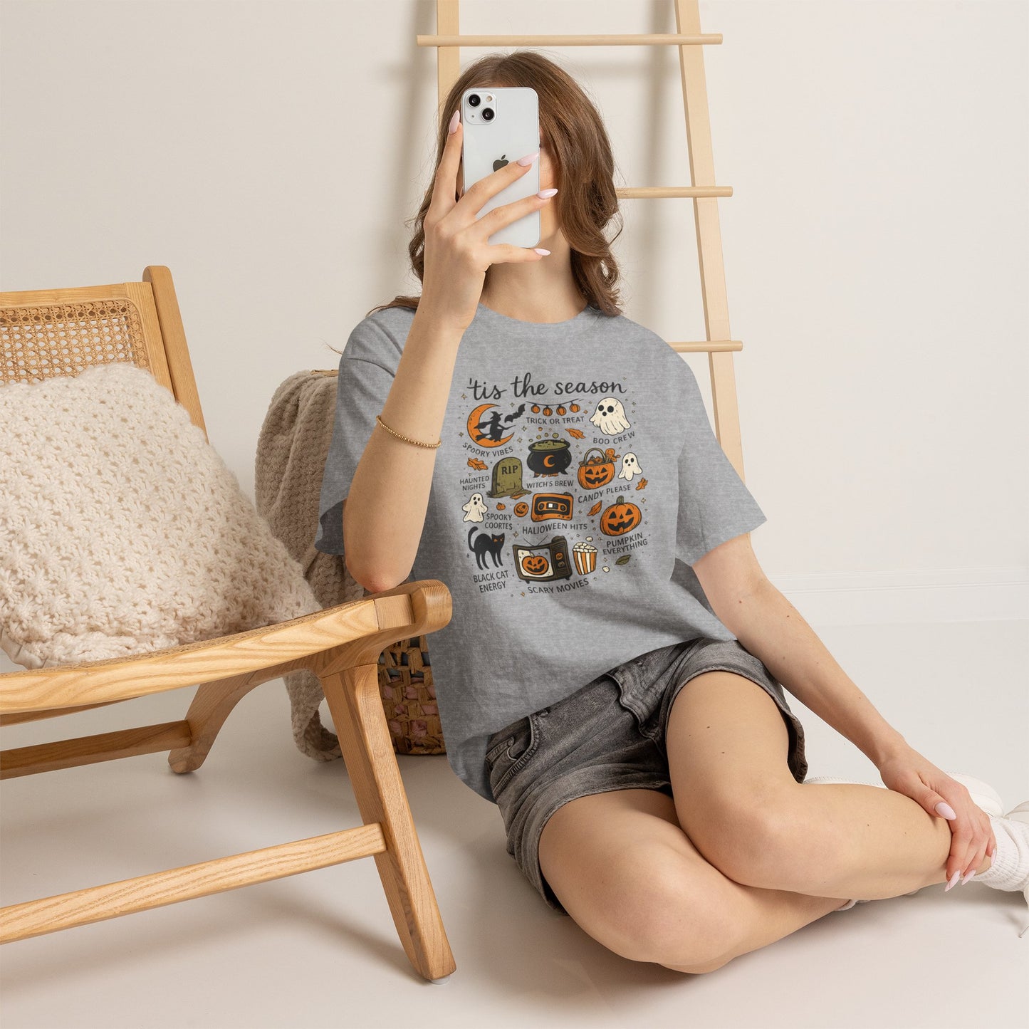 'Tis the Season Halloween Comfortable Cotton T-Shirt
