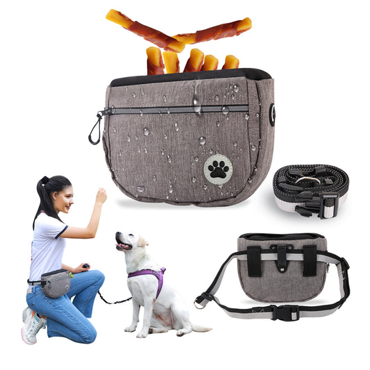 Keep your pet training sessions organized and efficient with this Pet Training Snack Bag With Pockets. Designed for easy access, it features multiple pockets to hold treats, toys, and essentials securely.