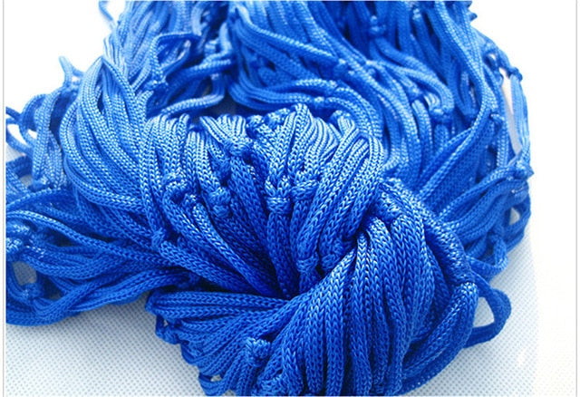 Engineered for comfort and durability, this single-person hammock features a breathable mesh nylon construction that promotes airflow and resists moisture absorption. The lightweight design makes it ideal for backpacking, camping, or backyard relaxation.