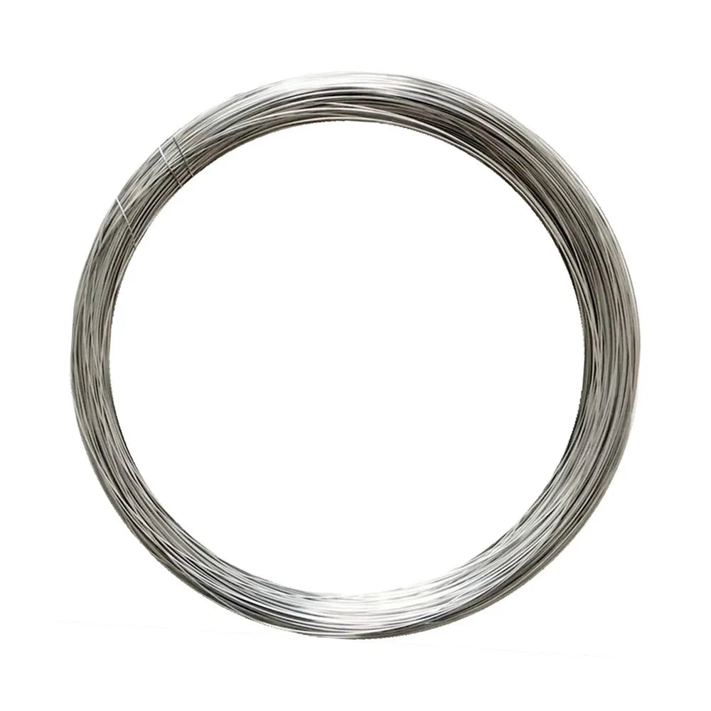 This general-purpose snare crafting wire is designed for trapping snares to catch animals in an emergency. It is constructed from high-strength steel for robust durability and reliability, providing long-term performance.