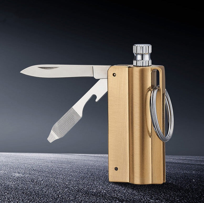 Be ready for whatever comes your way with the 10000 Use Match With Knife Keyring. This essential survival gear is perfect as an emergency kit, giving you reliable protection and convenience in any situation. Durable and lightweight, this keyring comes with a knife and a 10000 use match. 