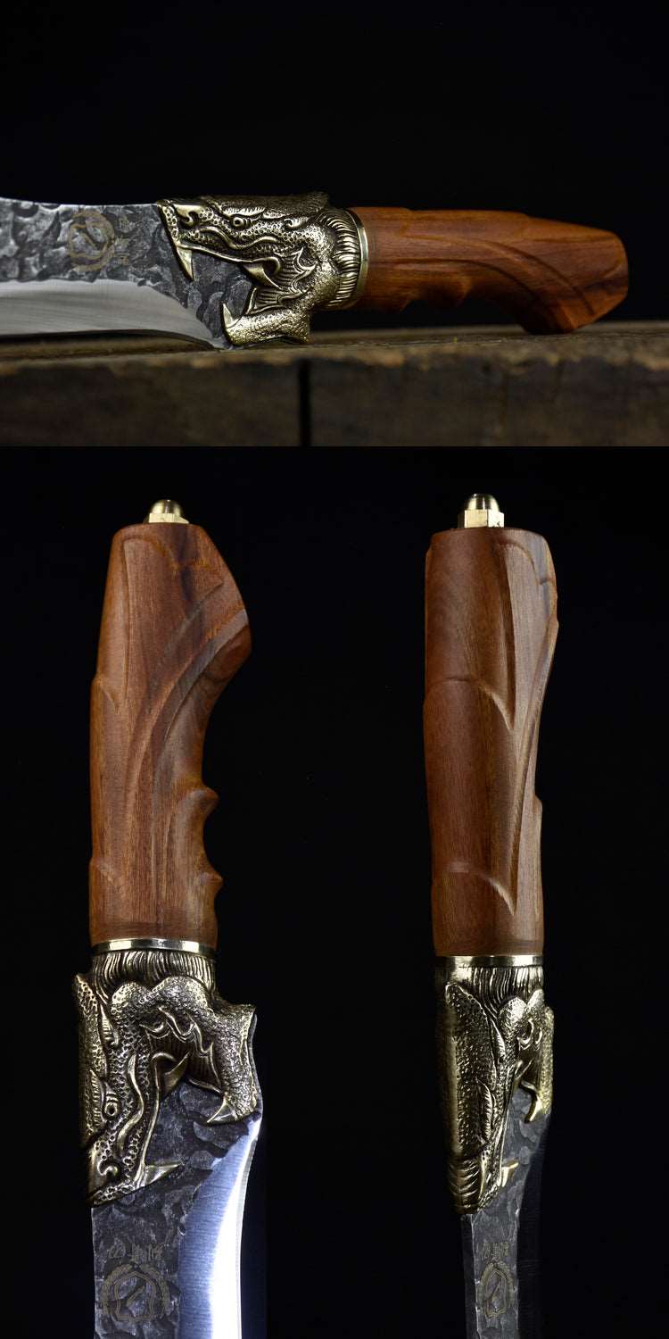 This beautiful Faucet Bone Knife makes a great addition to your home, the details are exquisite and the blade is sharp.  Features a detailed wolf on the handle.  Comfortable to hold and feels steady and strong while cutting. 