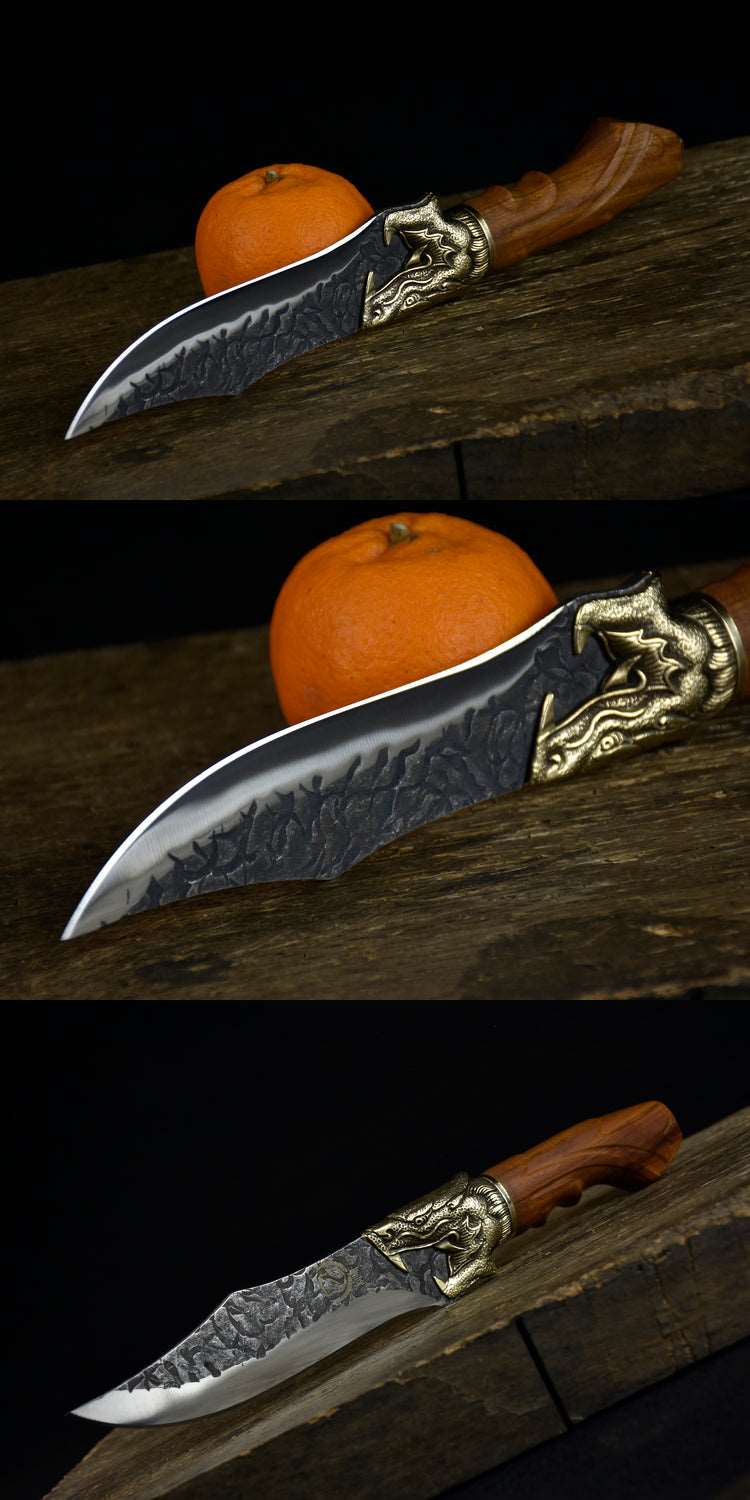 This beautiful Faucet Bone Knife makes a great addition to your home, the details are exquisite and the blade is sharp.  Features a detailed wolf on the handle.  Comfortable to hold and feels steady and strong while cutting. 