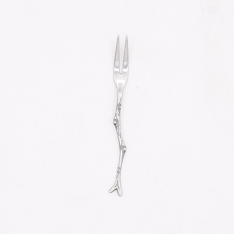 These handsome stainless steel branch style cutlery pieces make a most excellent addition to a special dinner or fun outdoor picnic. With several colors to choose from you can mix and match or purchase the same style in the amount that fits your special occasion. The stick design is fun and quirky.  Enjoy the entertainment factor at parties, let others be jealous. 