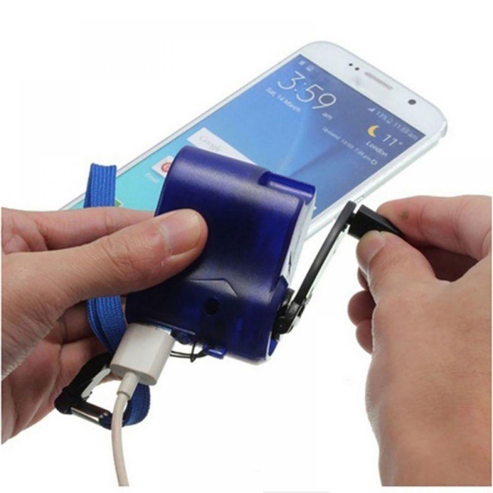 This Hand Crank Traveling Emergency Phone Charger is a great item to have in your prepping kit. In an emergency situation you certainly want a way to call for help, but if your phone battery is dead, then what?  Yes, you grab your hand crank emergency phone charger!