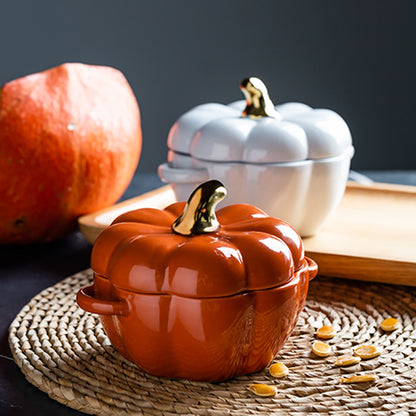 Pumpkin shape, exquisite appearance, very suitable for party and holiday atmosphere. ★ With two handles to prevent burns, it is safer and more reliable. ★ Ceramic material, high temperature resistance, can be put into the oven, microwave, dishwasher, disinfection cabinet.